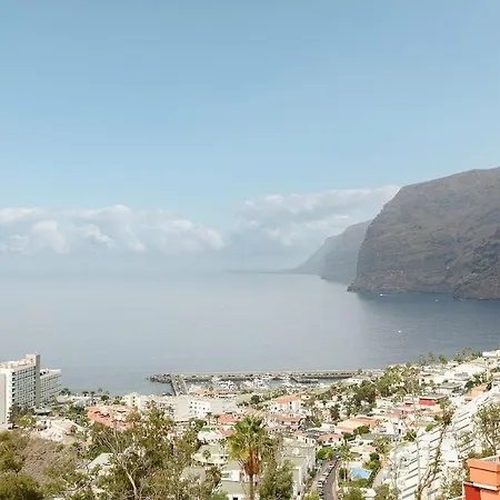 Beautiful - 1st Line - Ocean, Cliffs, Port View - Home2rest *