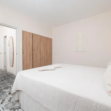 Beautiful - 1st Line - Ocean, Cliffs, Port View - Home2rest Apartamento *